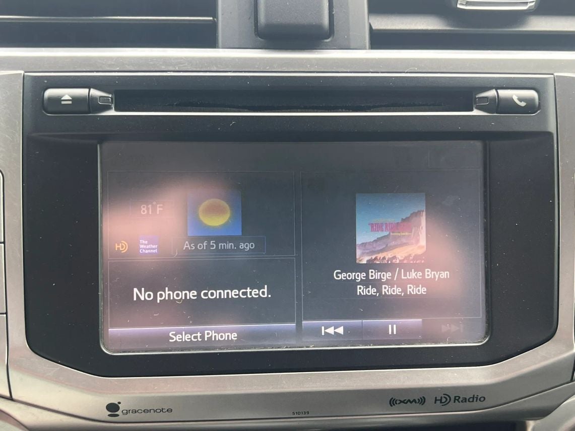 2018 Toyota 4Runner SR5 Premium Sport Utility 4D