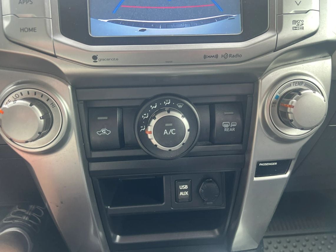 2018 Toyota 4Runner SR5 Premium Sport Utility 4D