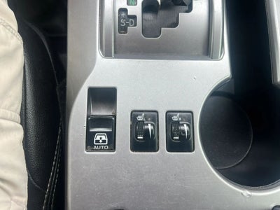 2018 Toyota 4Runner SR5 Premium Sport Utility 4D