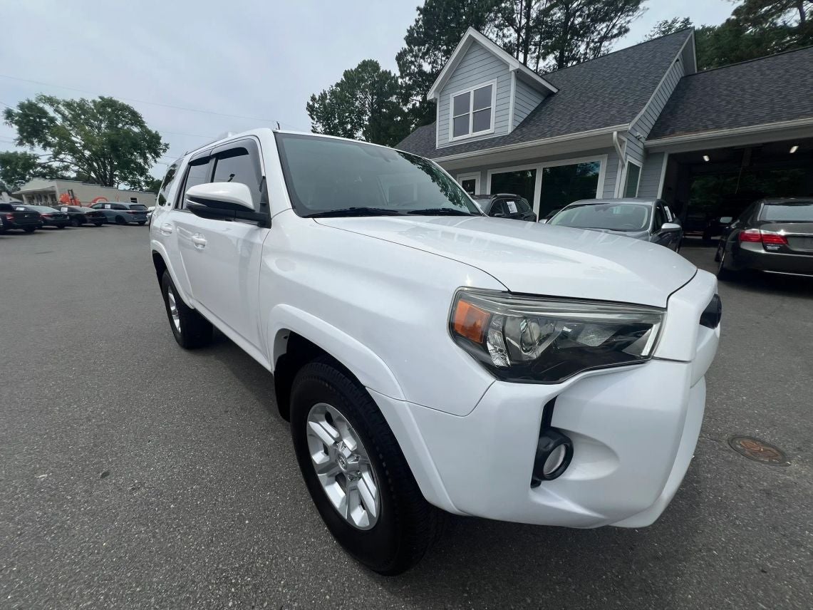 2018 Toyota 4Runner SR5 Premium Sport Utility 4D