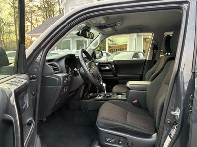 2024 Toyota 4Runner TRD Off-Road Sport Utility 4D