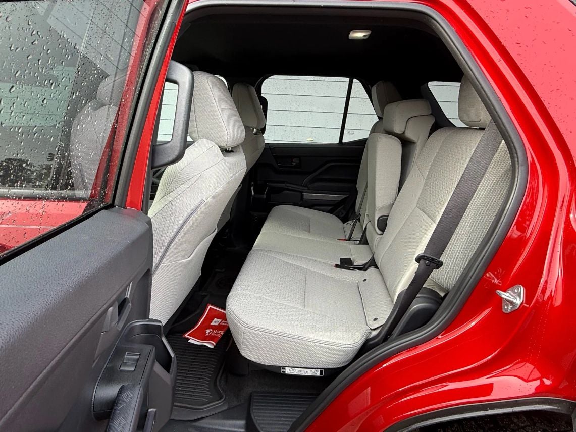 2025 Toyota 4Runner SR5 Sport Utility 4D