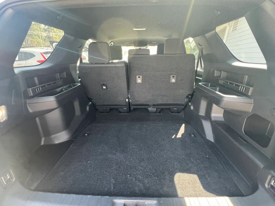 2025 Toyota 4Runner SR5 Sport Utility 4D