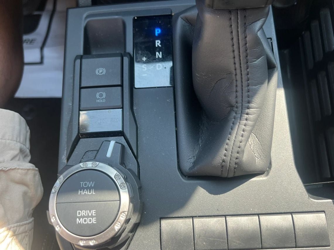 2025 Toyota 4Runner SR5 Sport Utility 4D