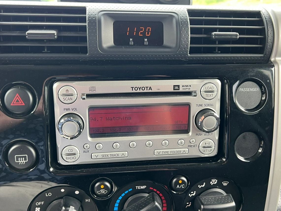 2013 Toyota FJ Cruiser Sport Utility 2D