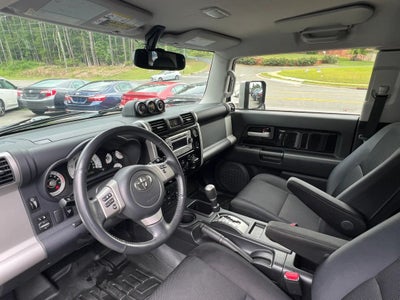 2013 Toyota FJ Cruiser Sport Utility 2D