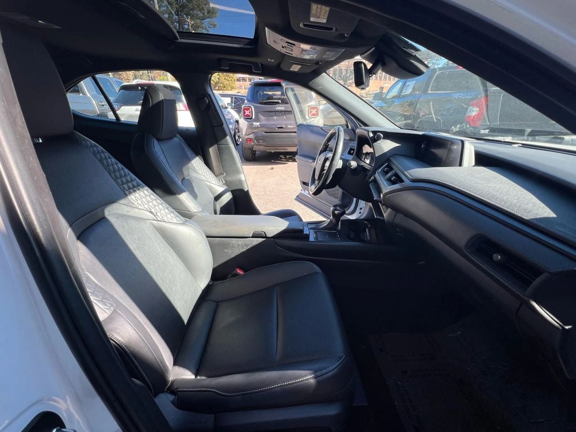 2020 Lexus UX 200 Sport Utility 4D