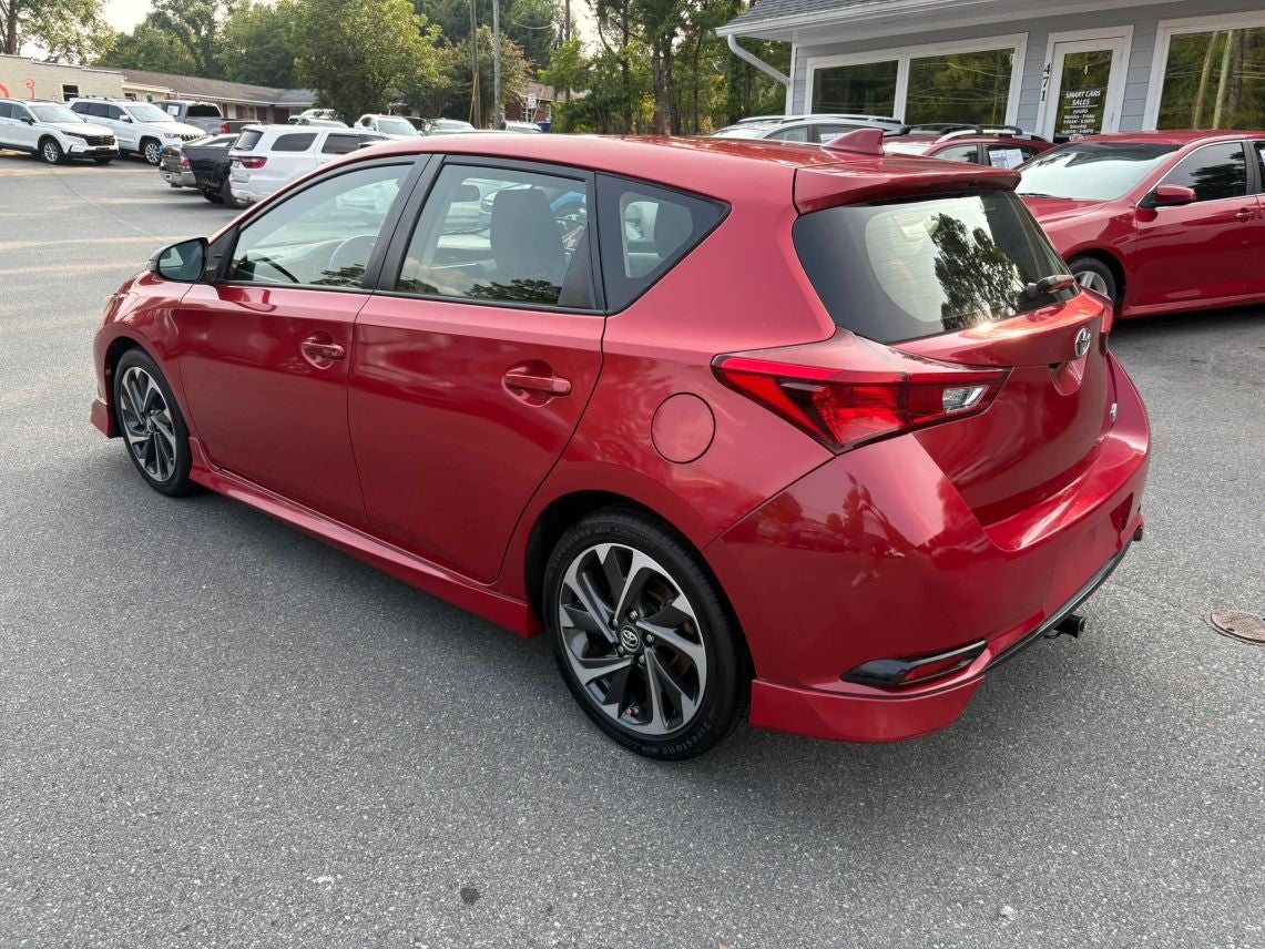 2018 Toyota Corolla iM Hatchback 4D