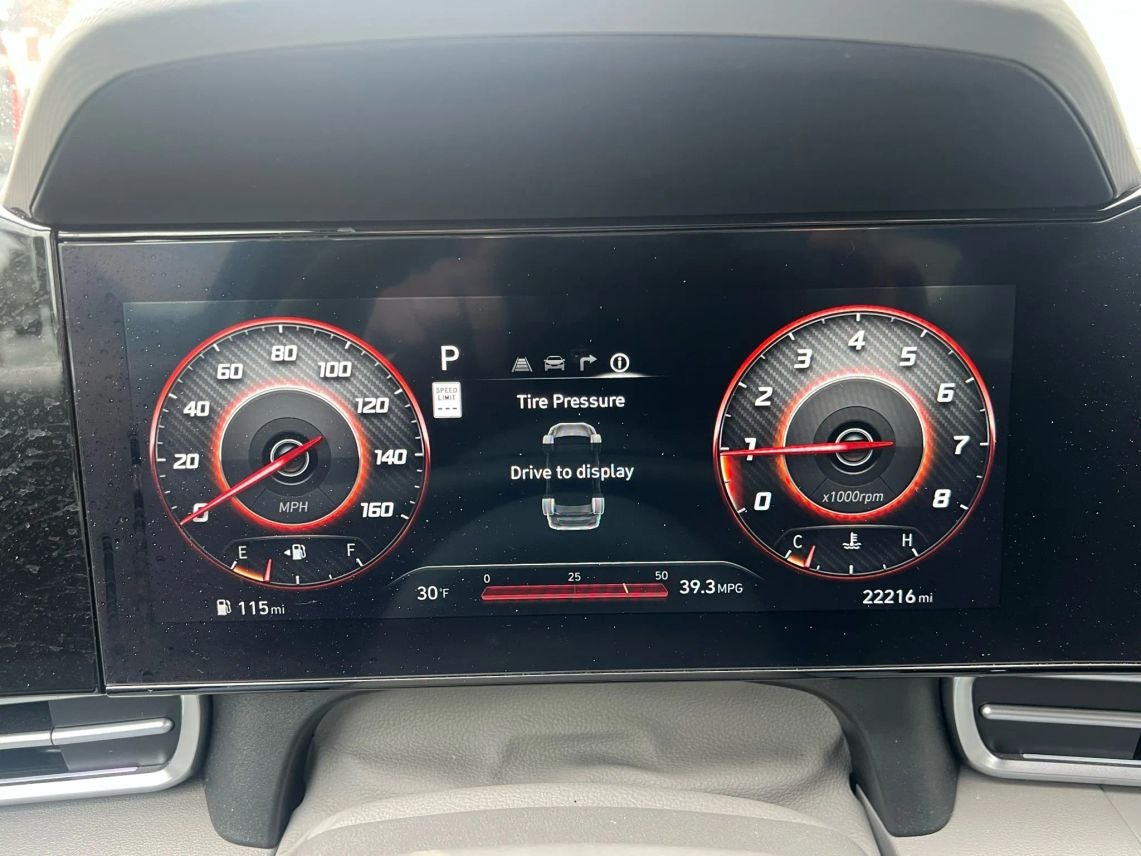 2024 Hyundai Elantra SEL Sedan 4D