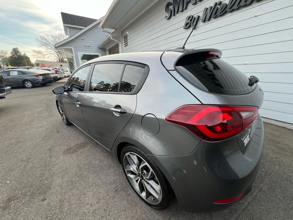 2016 Kia Forte5 SX Hatchback 4D