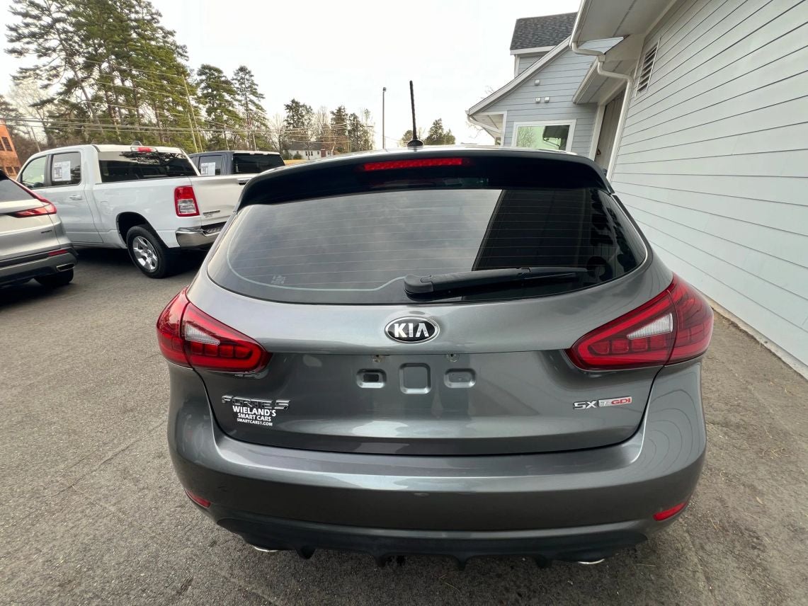 2016 Kia Forte5 SX Hatchback 4D