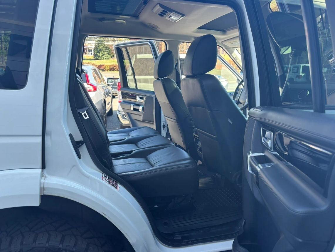 2015 Land Rover LR4 HSE LUX Sport Utility 4D