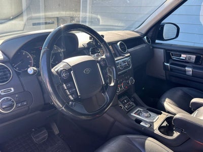 2015 Land Rover LR4 HSE LUX Sport Utility 4D