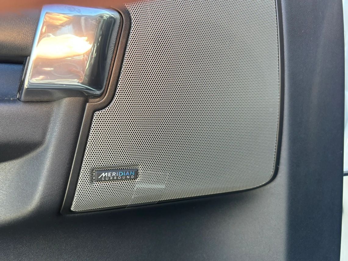 2015 Land Rover LR4 HSE LUX Sport Utility 4D