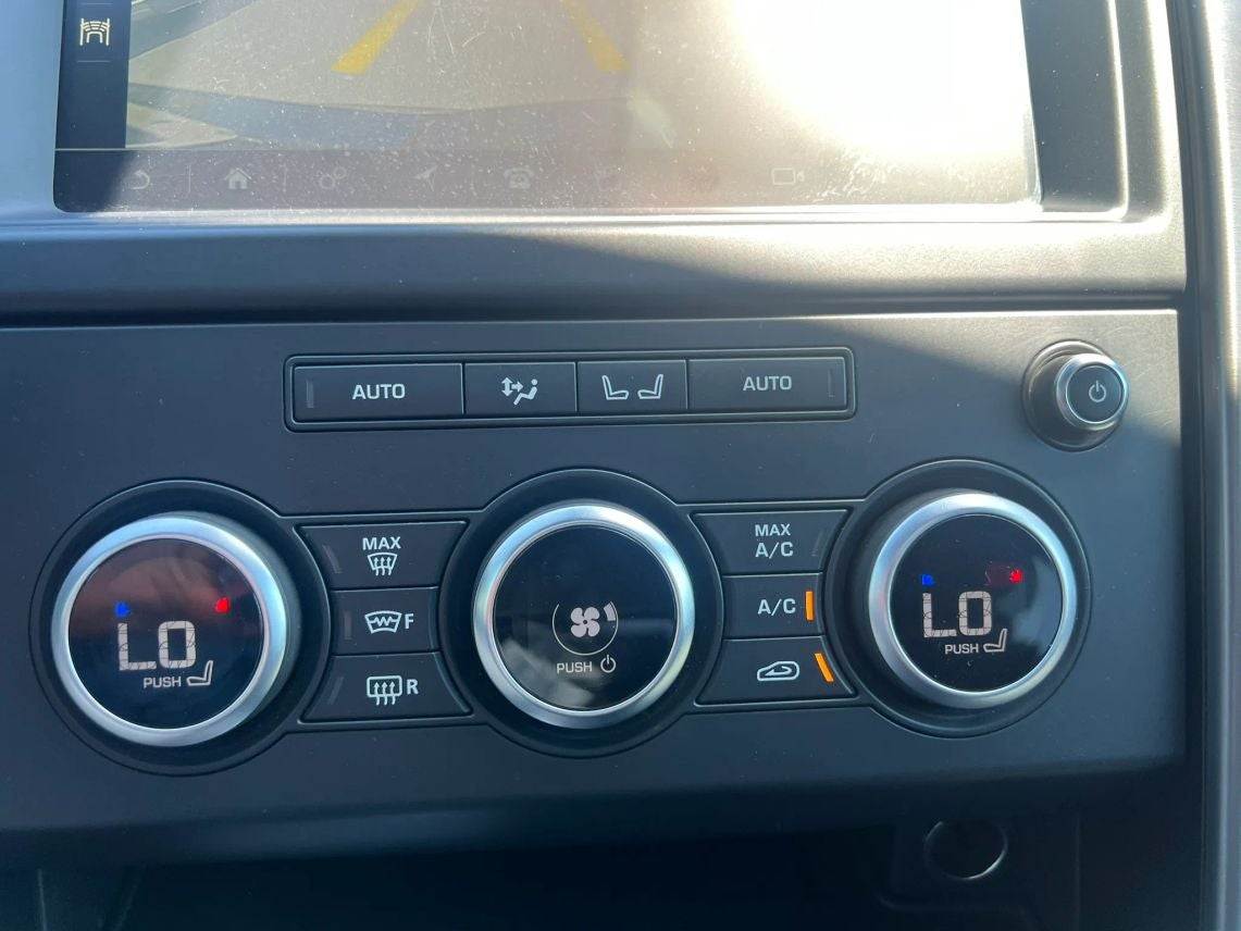 2020 Land Rover Discovery Landmark Sport Utility 4D