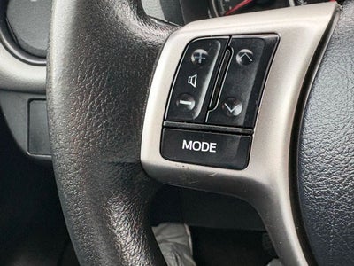 2017 Toyota Yaris SE Hatchback Sedan 4D