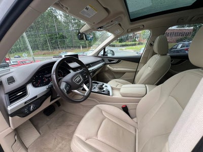 2019 Audi Q7 45 TFSI Premium Sport Utility 4D