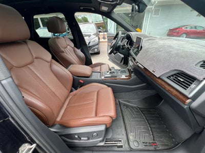2020 Audi Q5 45 TFSI Premium Plus Sport Utility 4D