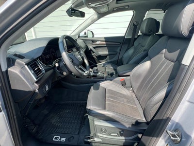 2023 Audi Q5 45 TFSI S line Premium Plus Sport Utility 4D