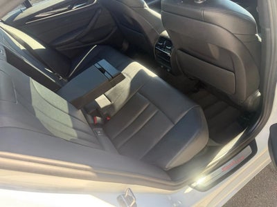 2017 BMW 5 Series 530i xDrive Sedan 4D