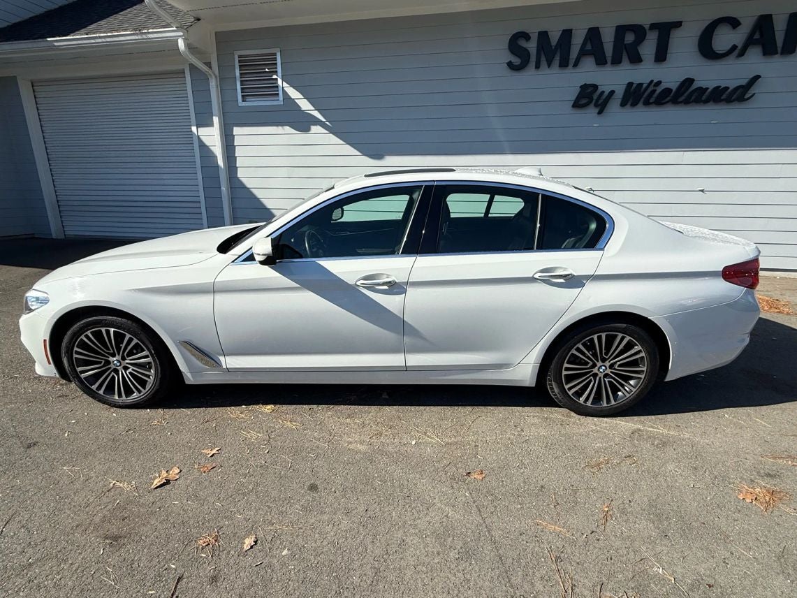 2017 BMW 5 Series 530i xDrive Sedan 4D