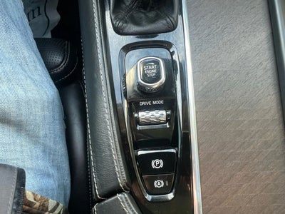 2018 Volvo V90 T6 Cross Country Wagon 4D